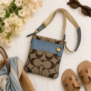Coach Signature C Canvas Crossbody Bag Brown Blue Trim Y2K Shoulder Purse